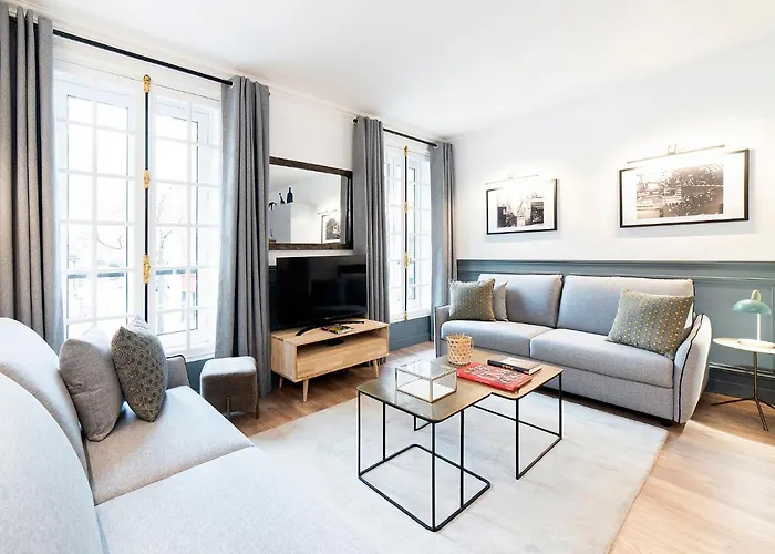Livinparis - Luxury 2 Bedrooms Centre Pompidou